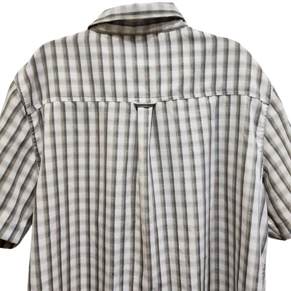 B.U.M. Equipment Mens XL Short Sleeve Button Up Shirt Gray Beige Plaid Polyester - Picture 2 of 9